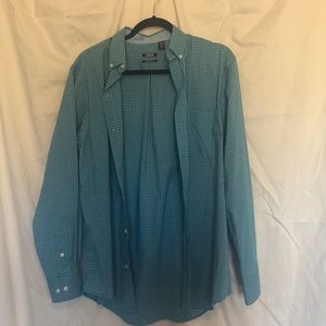 Blue plaid men’s buttons dress shirt
